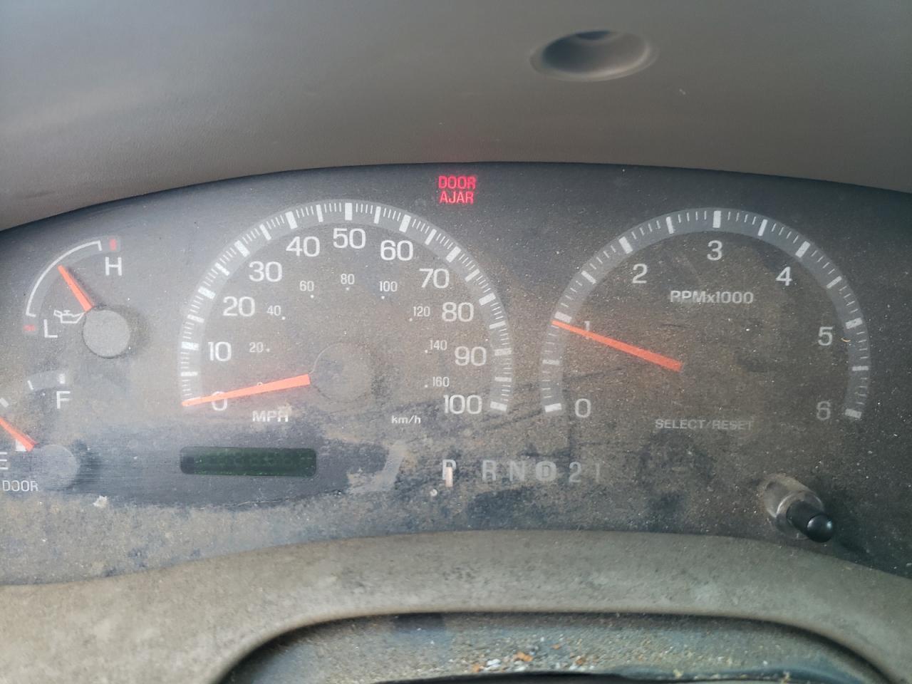 Photo 8 from auction – 2002 FORD F150 SUPER with VIN 1FTRW07672KD39796