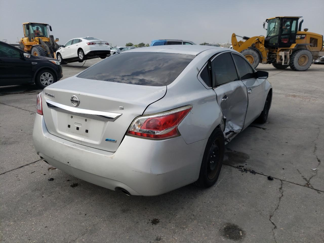 Photo 4 from auction – 2013 NISSAN ALTIMA 2.5 with VIN 1N4AL3AP5DN566596