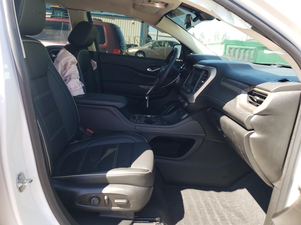 Photo 5 from auction – 2021 GMC ACADIA DEN with VIN 1GKKNXLS3MZ185618