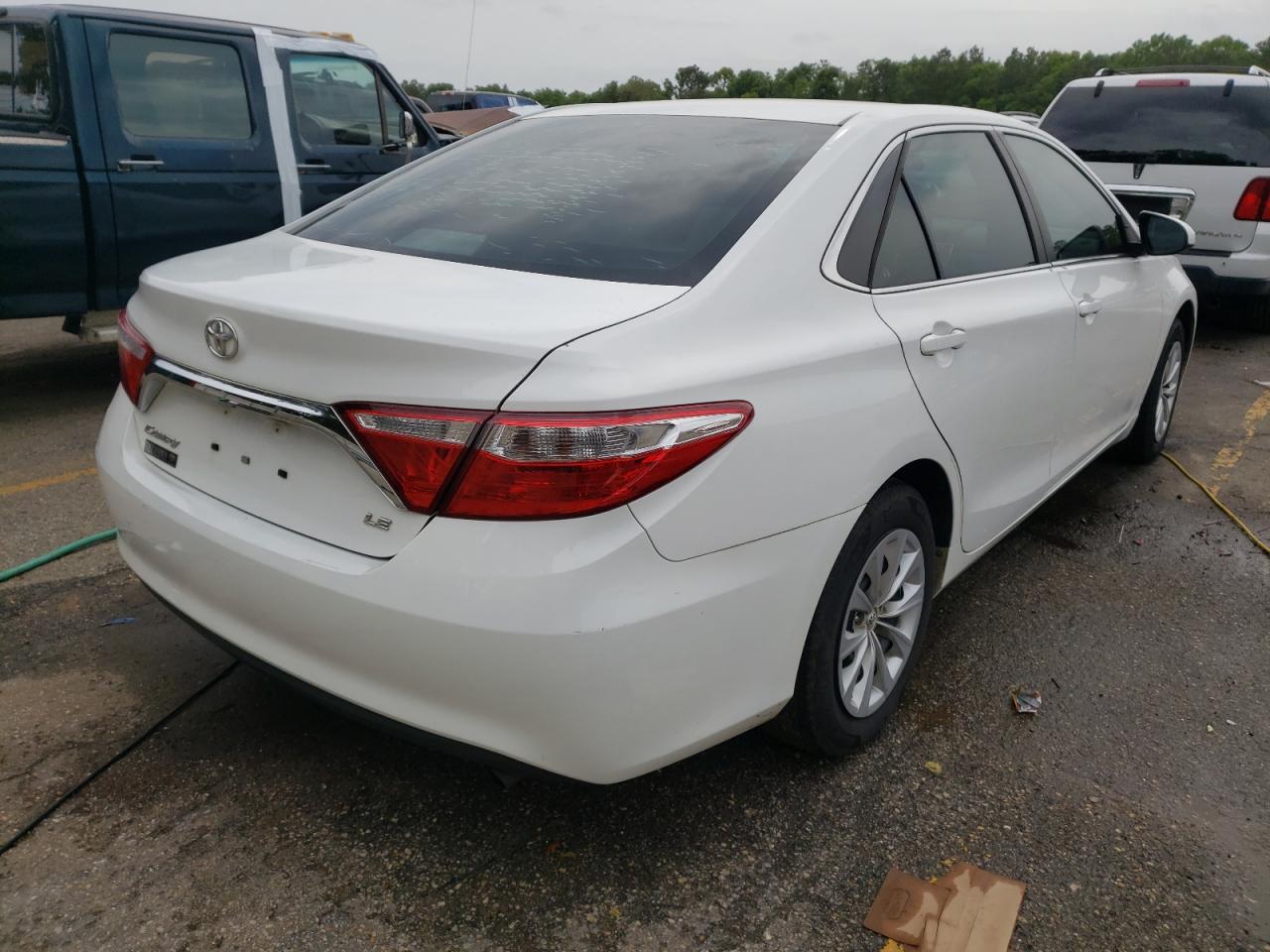 Photo 4 from auction – 2016 TOYOTA CAMRY LE with VIN 4T4BF1FK7GR552542