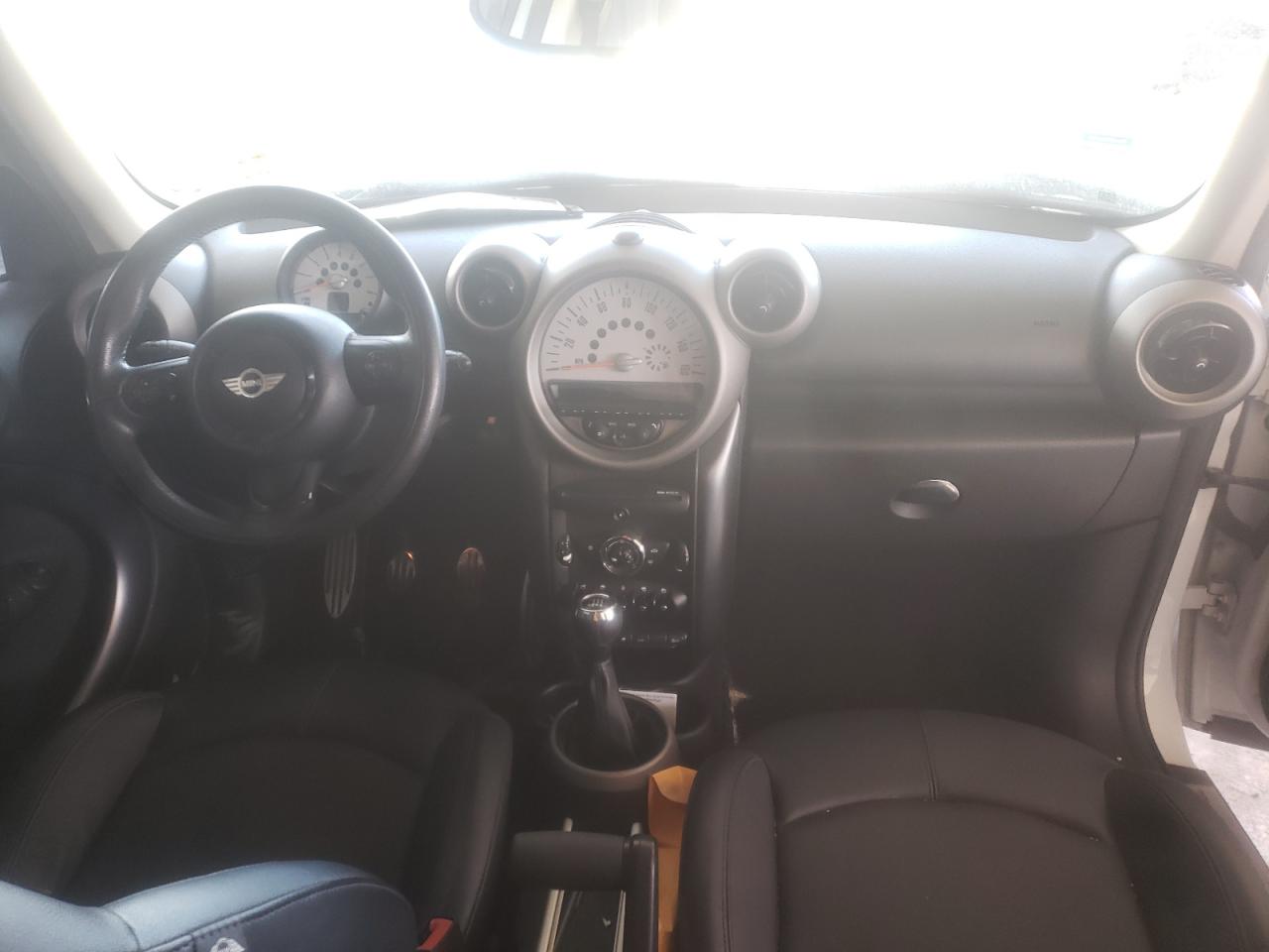 Photo 9 from auction – 2012 MINI COOPER S C with VIN WMWZC5C53CWM12320