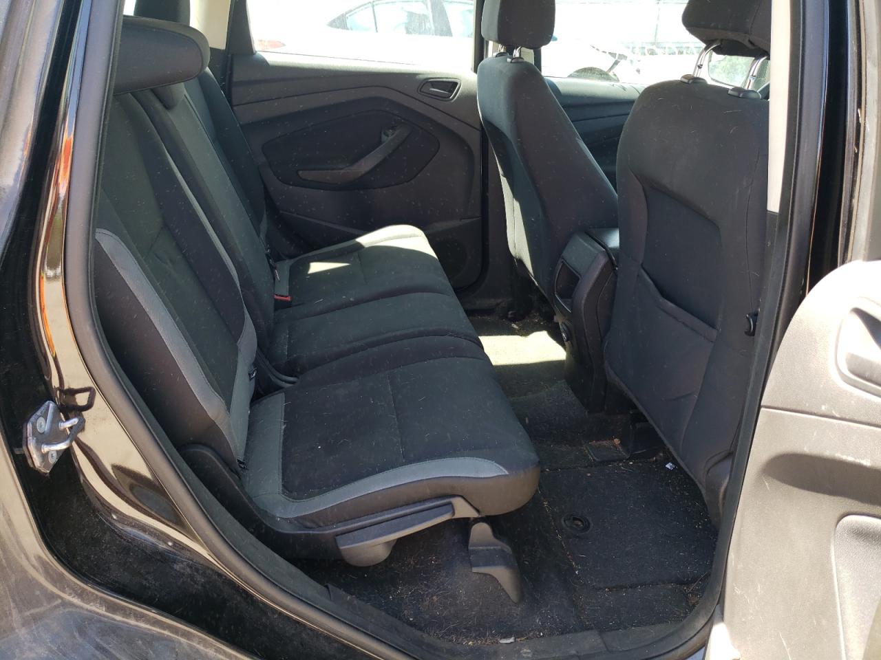 Photo 6 from auction – 2013 FORD ESCAPE S with VIN 1FMCU0F76DUA20141