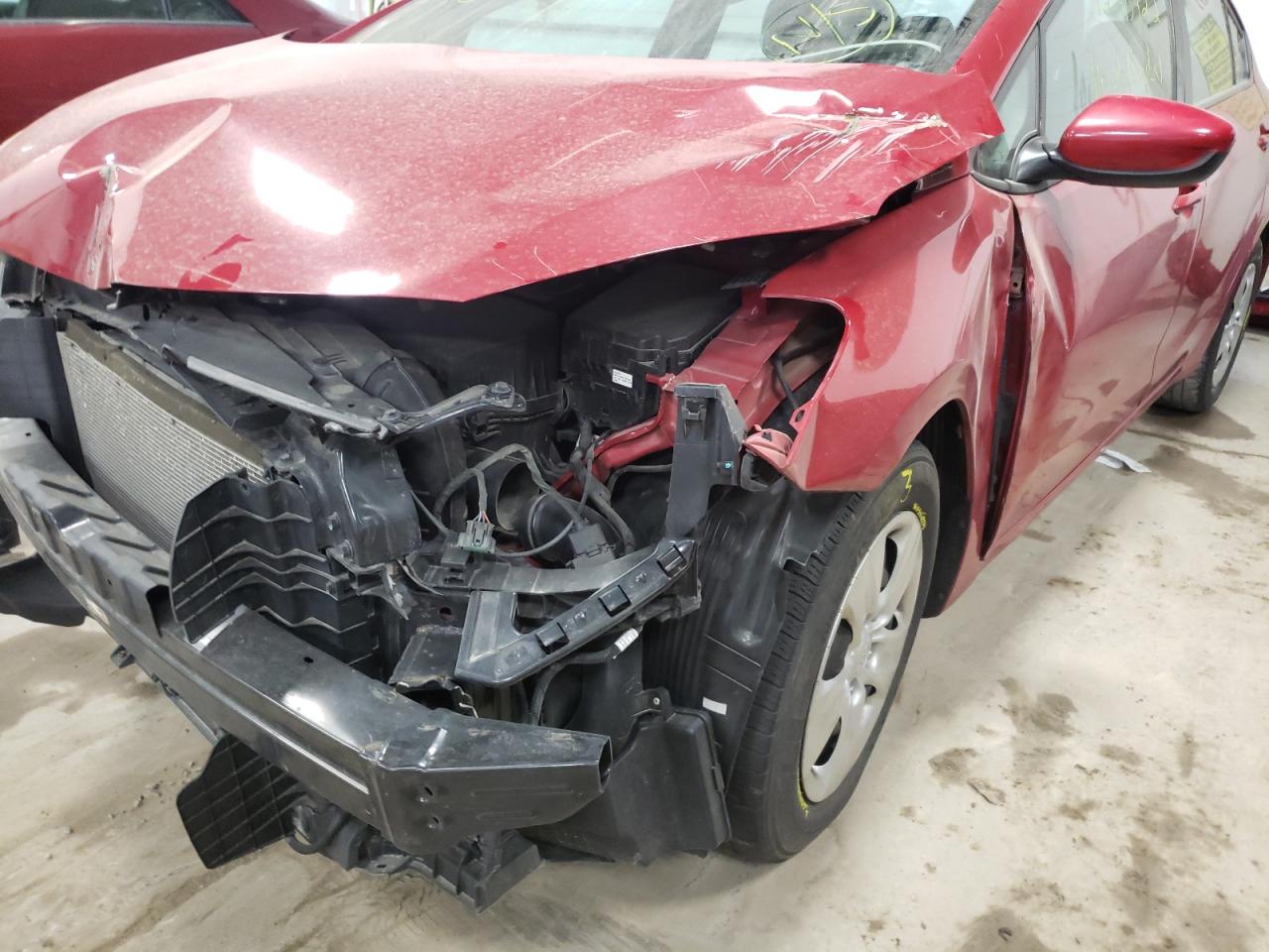 Photo 10 from auction – 2016 KIA FORTE LX with VIN KNAFK4A69G5474831