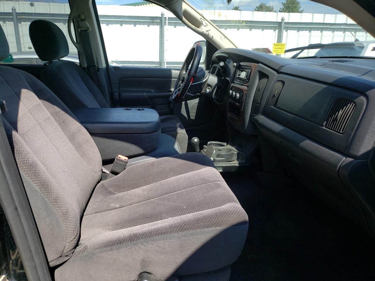 Photo 5 from auction – 2003 DODGE RAM 1500 S with VIN 1D7HU18D53S244262