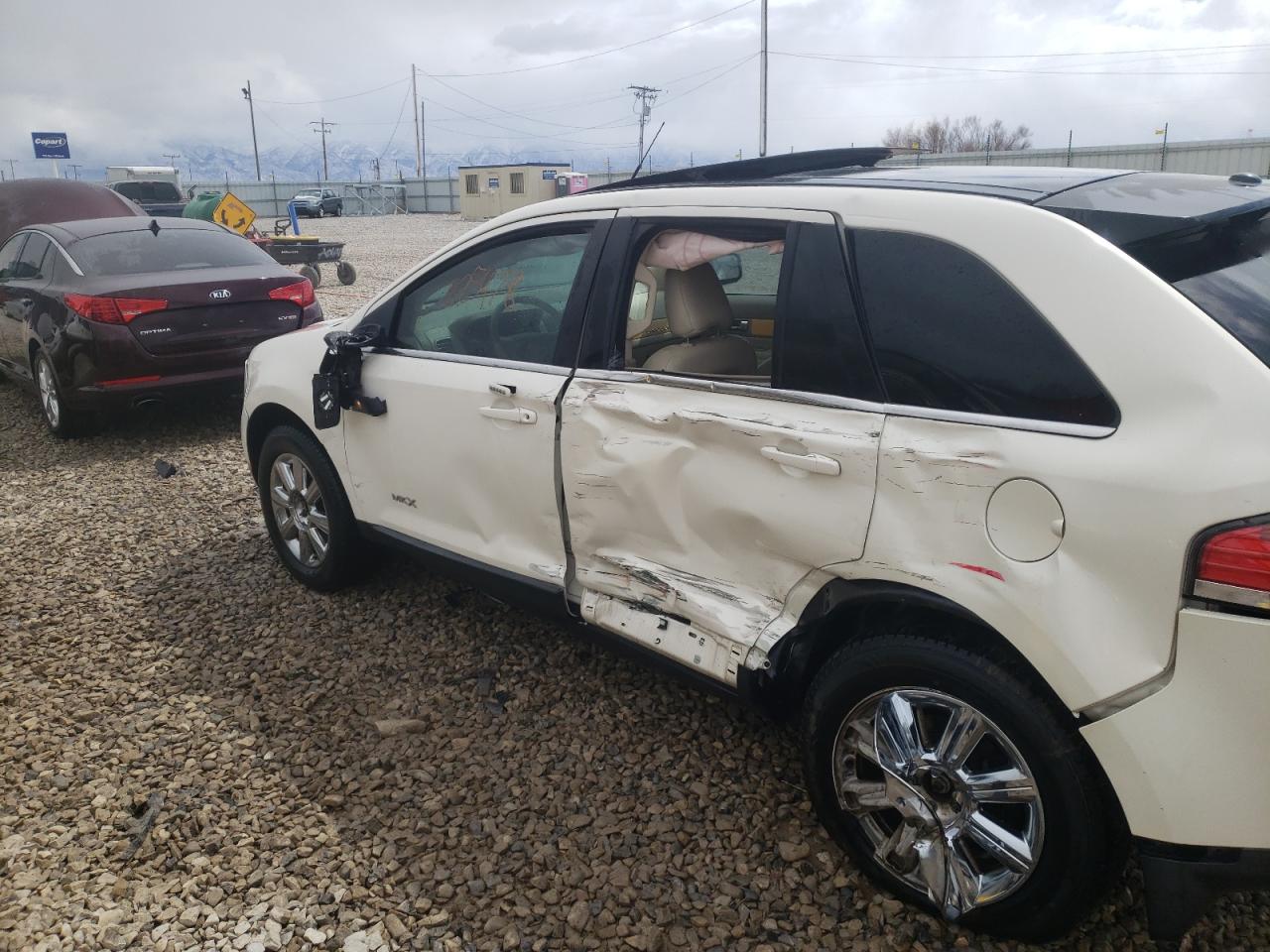 Photo 10 from auction – 2007 LINCOLN MKX with VIN 2LMDU88C27BJ37579