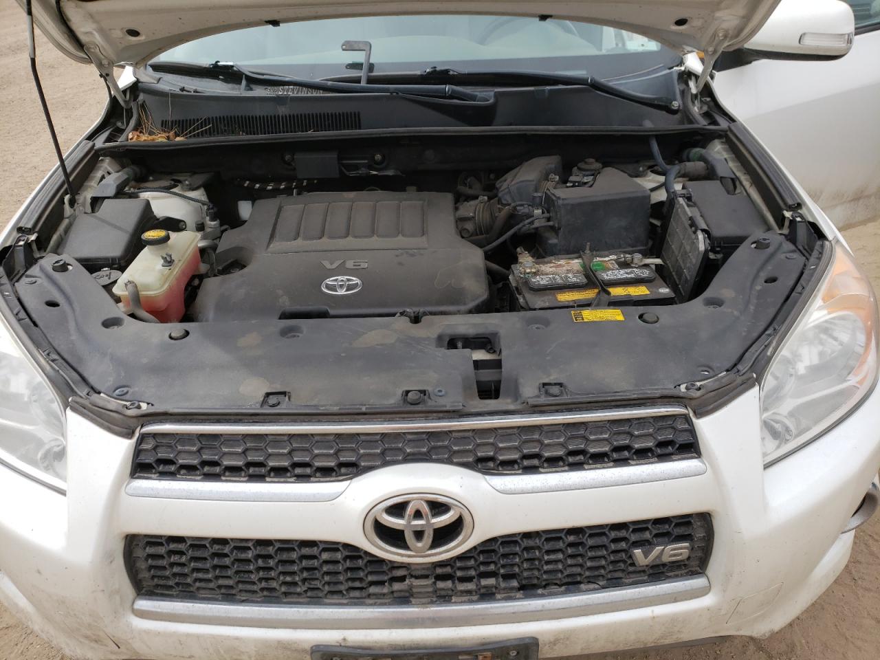 Photo 7 from auction – 2011 TOYOTA RAV4 LIMIT with VIN 2T3DK4DV7BW057349