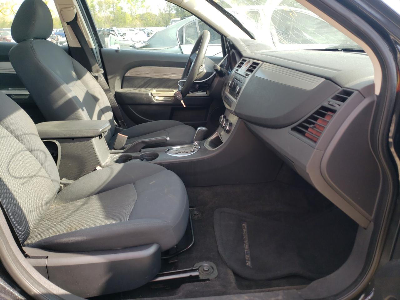 Photo 5 from auction – 2009 CHRYSLER SEBRING LX with VIN 1C3LC46B59N537455