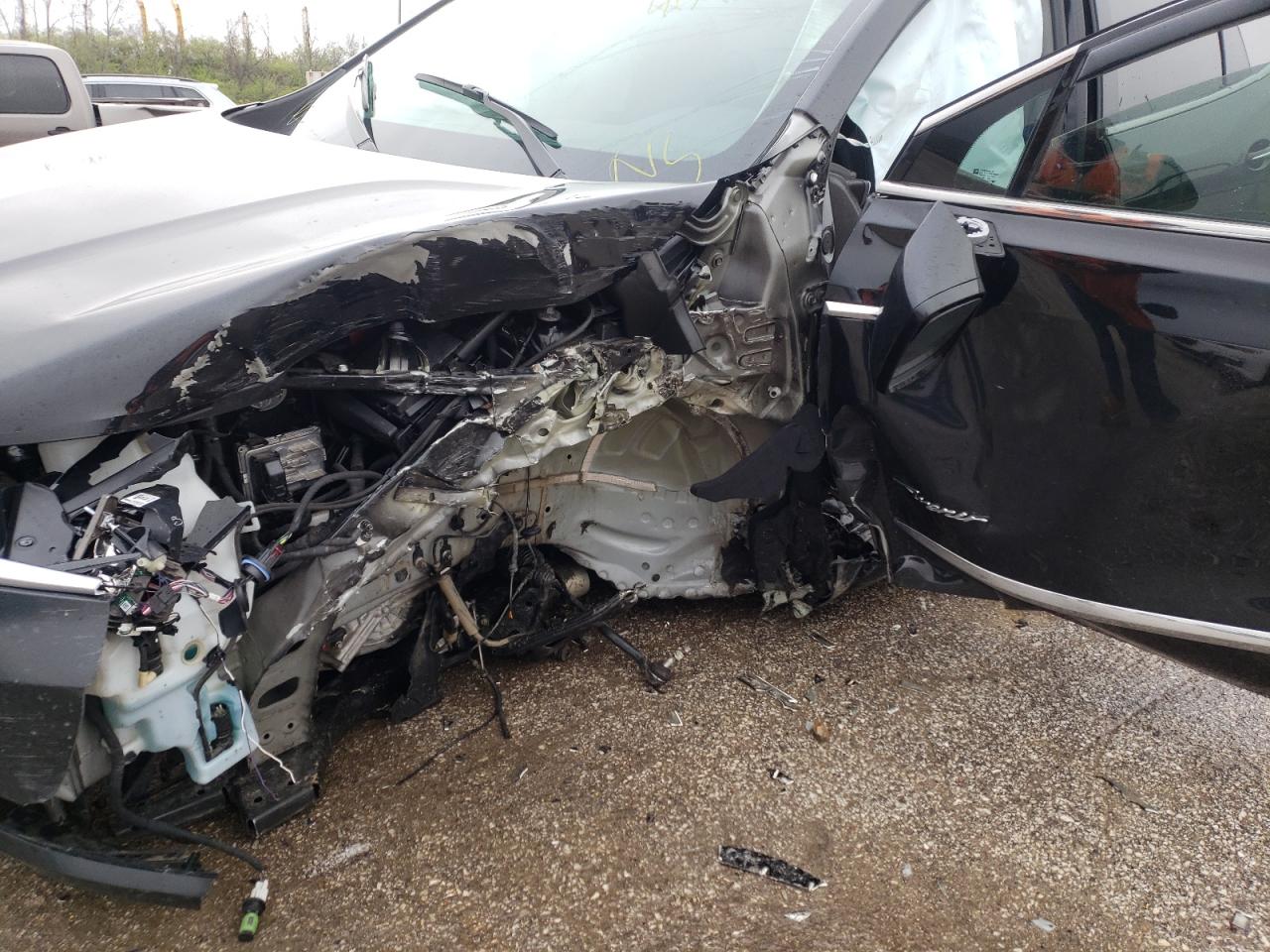 Photo 9 from auction – 2019 BUICK ENCLAVE AV with VIN 5GAEVCKW8KJ249798