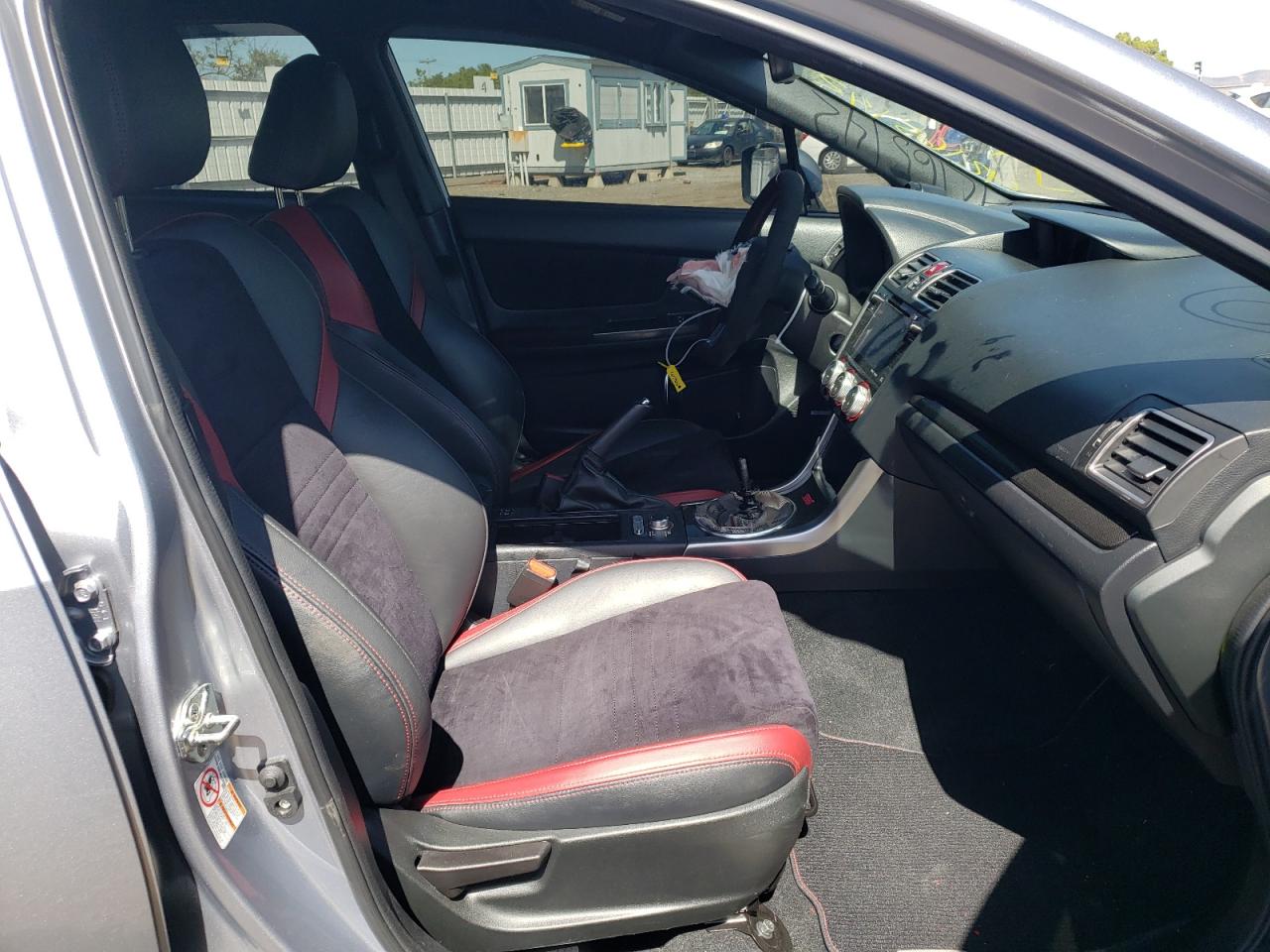 Photo 5 from auction – 2017 SUBARU WRX STI with VIN JF1VA2V67H9810136