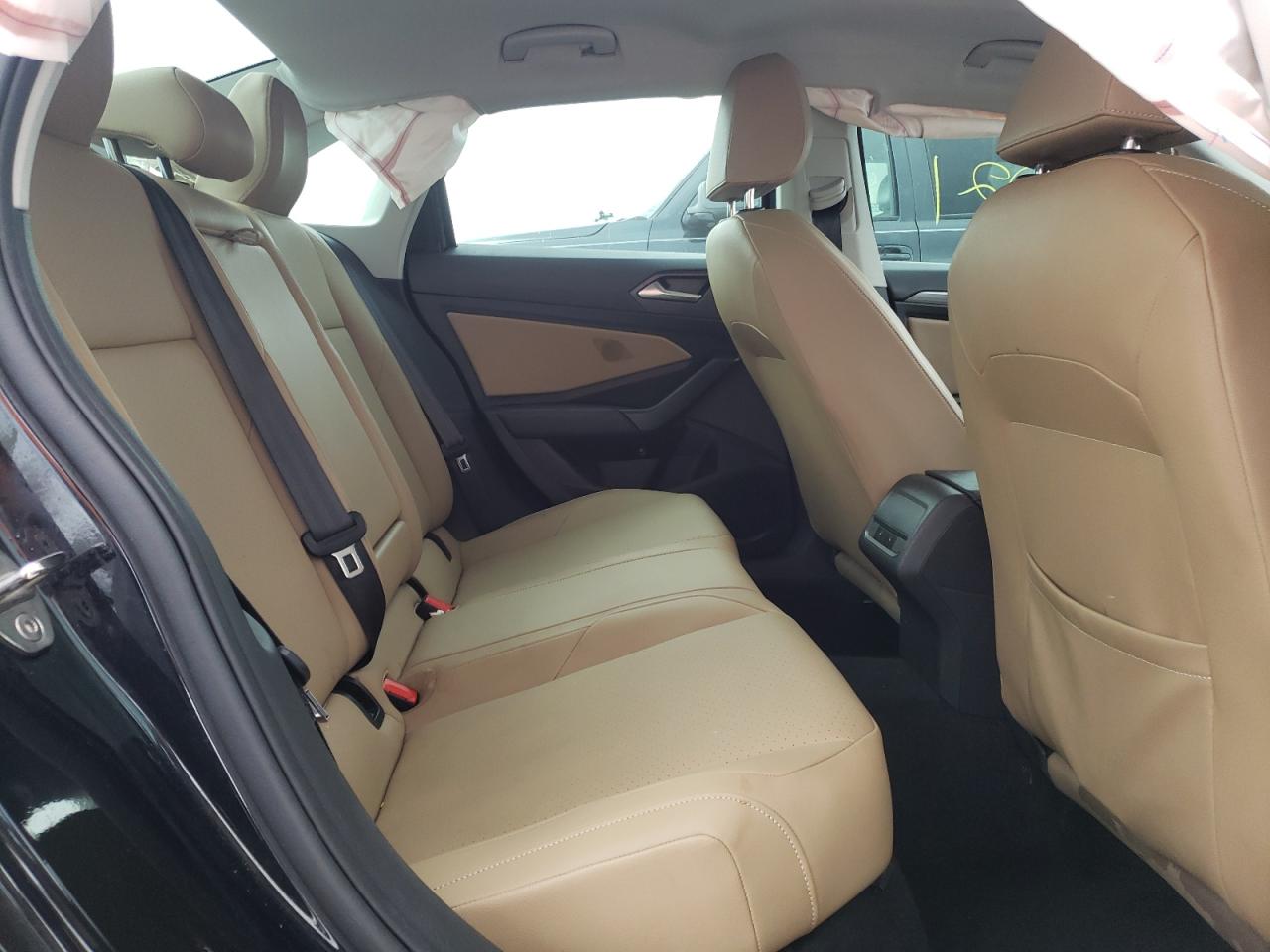 Photo 6 from auction – 2020 VOLKSWAGEN JETTA SEL with VIN 3VWEB7BU3LM013879