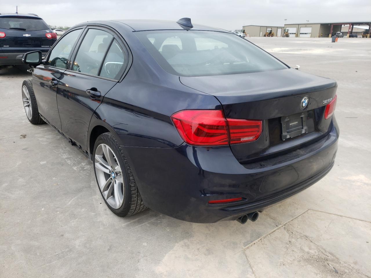 Photo 3 from auction – 2016 BMW 328 I SULE with VIN WBA8E9G54GNT84773