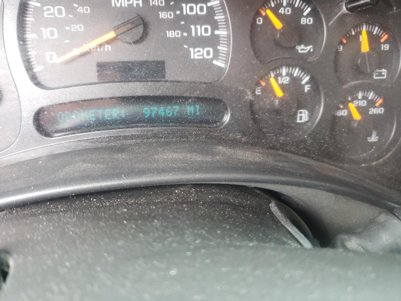 Photo 8 from auction – 2005 GMC NEW SIERRA with VIN 1GTEK19B85E342137