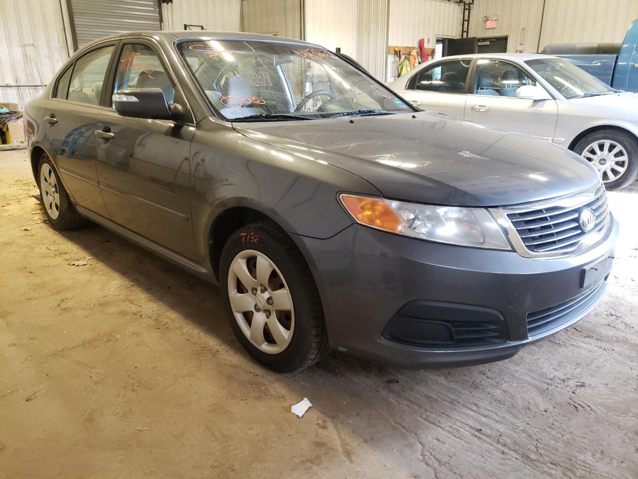 KIA OPTIMA LX 2009 con VIN KNAGE228695300699 - Foto de la subasta
