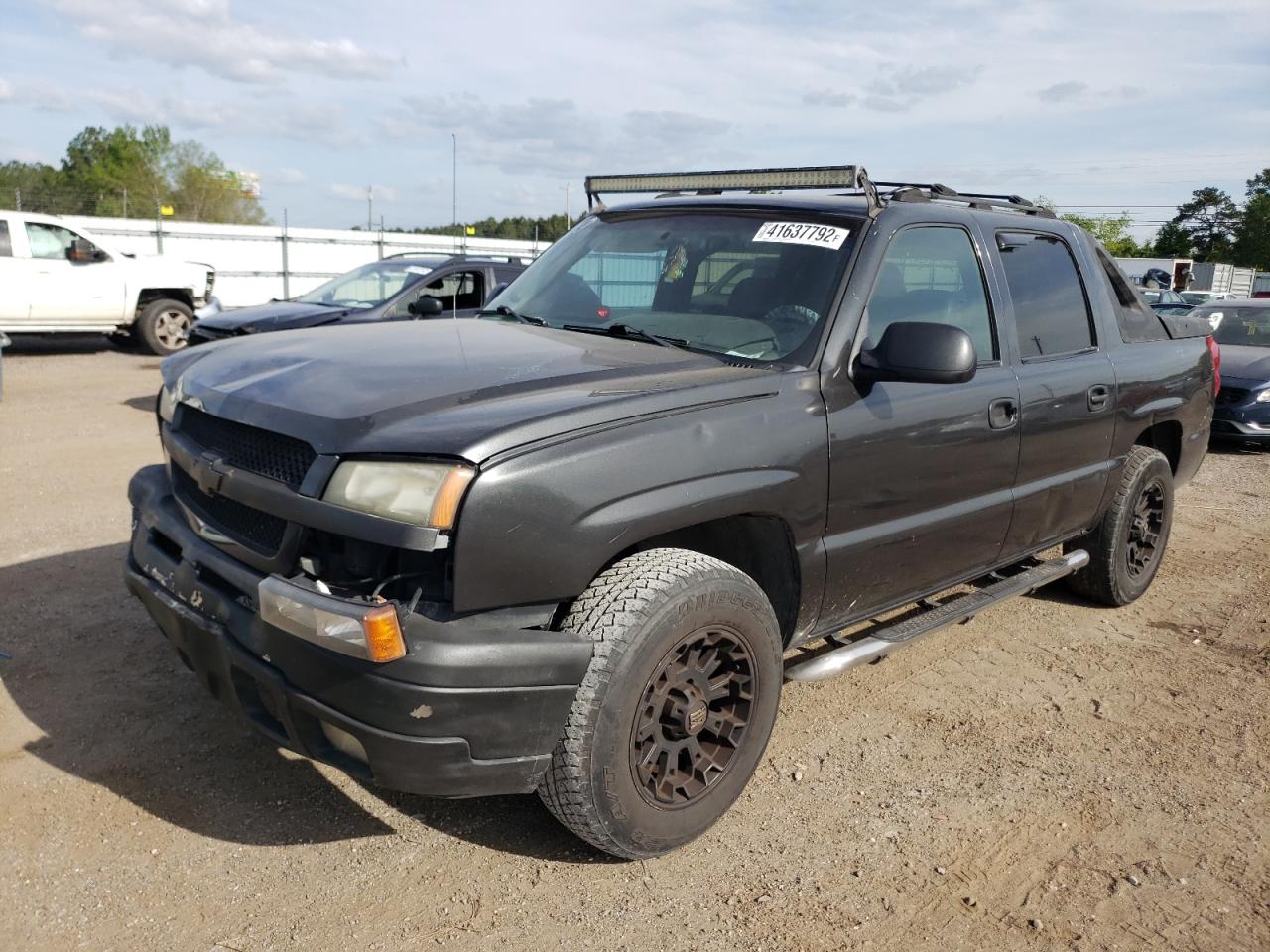 Photo 2 from auction – 2003 CHEVROLET AVALANCHE with VIN 3GNEC13T73G313935