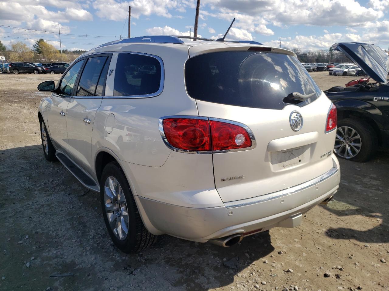 Photo 3 from auction – 2011 BUICK ENCLAVE CX with VIN 5GAKVCED0BJ240882