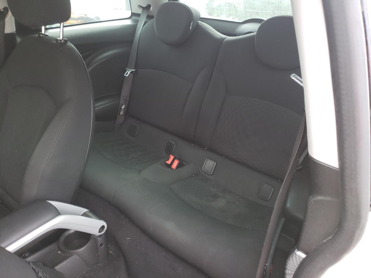 Photo 6 from auction – 2009 MINI COOPER S with VIN WMWMF73539TW82509