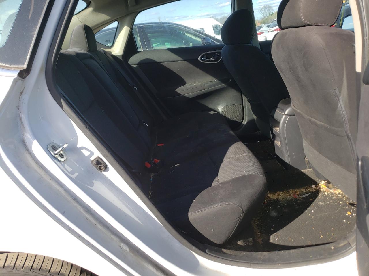 Photo 6 from auction – 2014 NISSAN SENTRA S with VIN 3N1AB7AP1EL629315