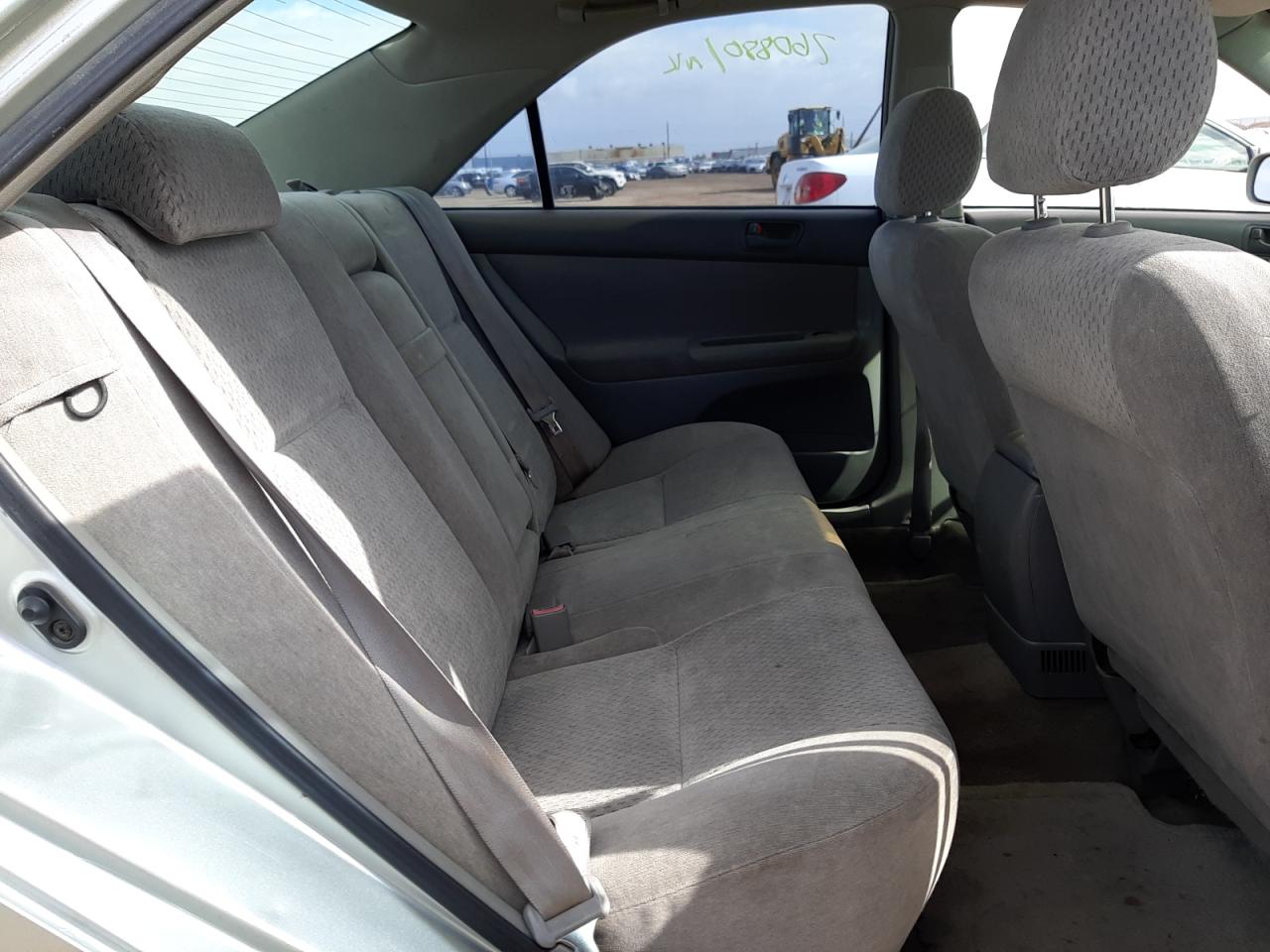 Photo 6 from auction – 2003 TOYOTA CAMRY LE with VIN JTDBE32K730165736