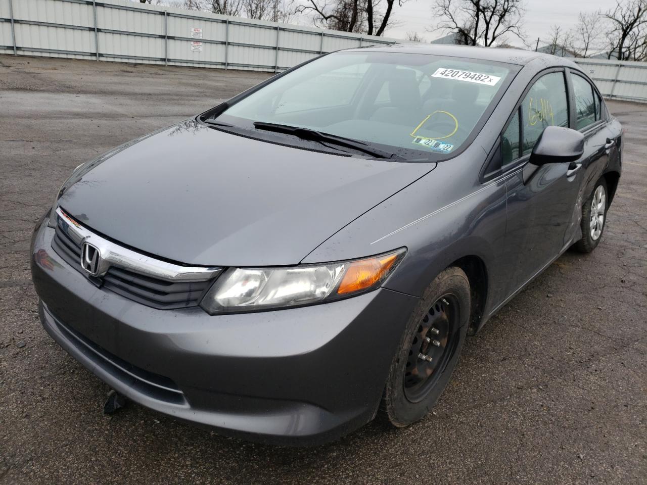 Photo 2 from auction – 2012 HONDA CIVIC LX with VIN 19XFB2F51CE377757