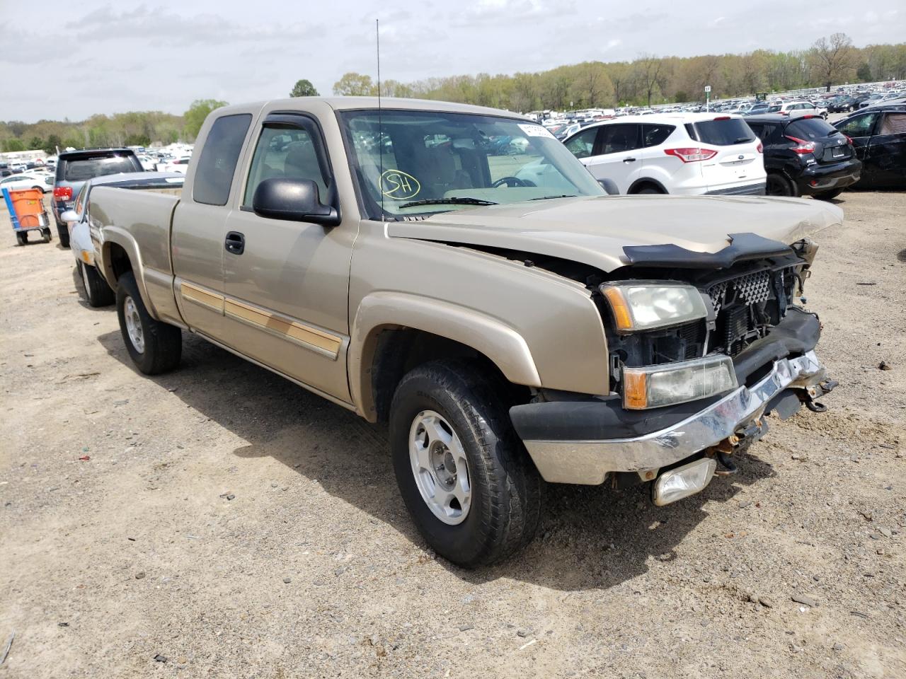 CHEVROLET SILVERADO 2004 with VIN 1GCEK19T24E302742 - Photo from auction