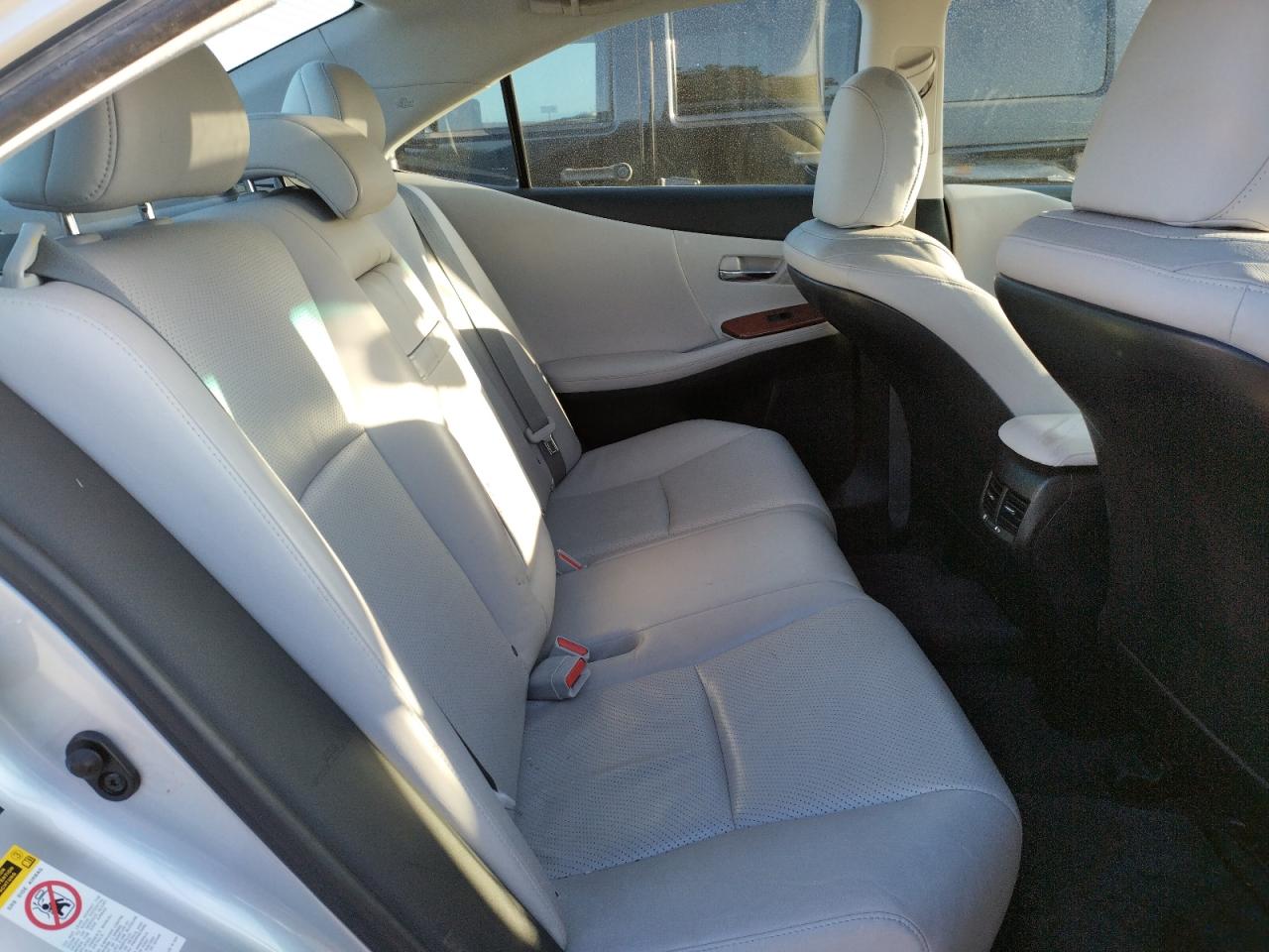 Photo 6 from auction – 2010 LEXUS HS 250H with VIN JTHBB1BAXA2034692