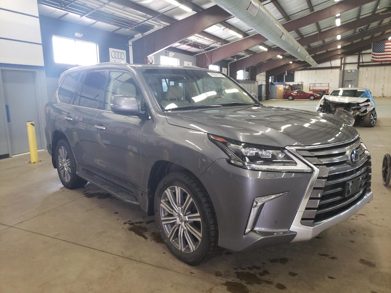 LEXUS LX 570 2016 with VIN JTJHY7AX6G4194839 - Photo from auction