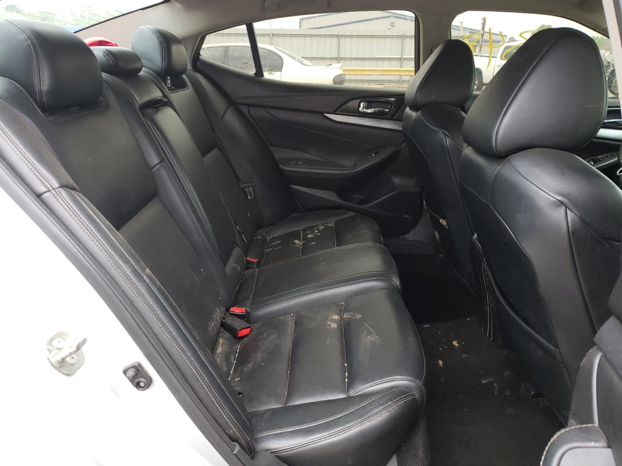 Photo 6 from auction – 2017 NISSAN MAXIMA 3.5 with VIN 1N4AA6AP3HC387403