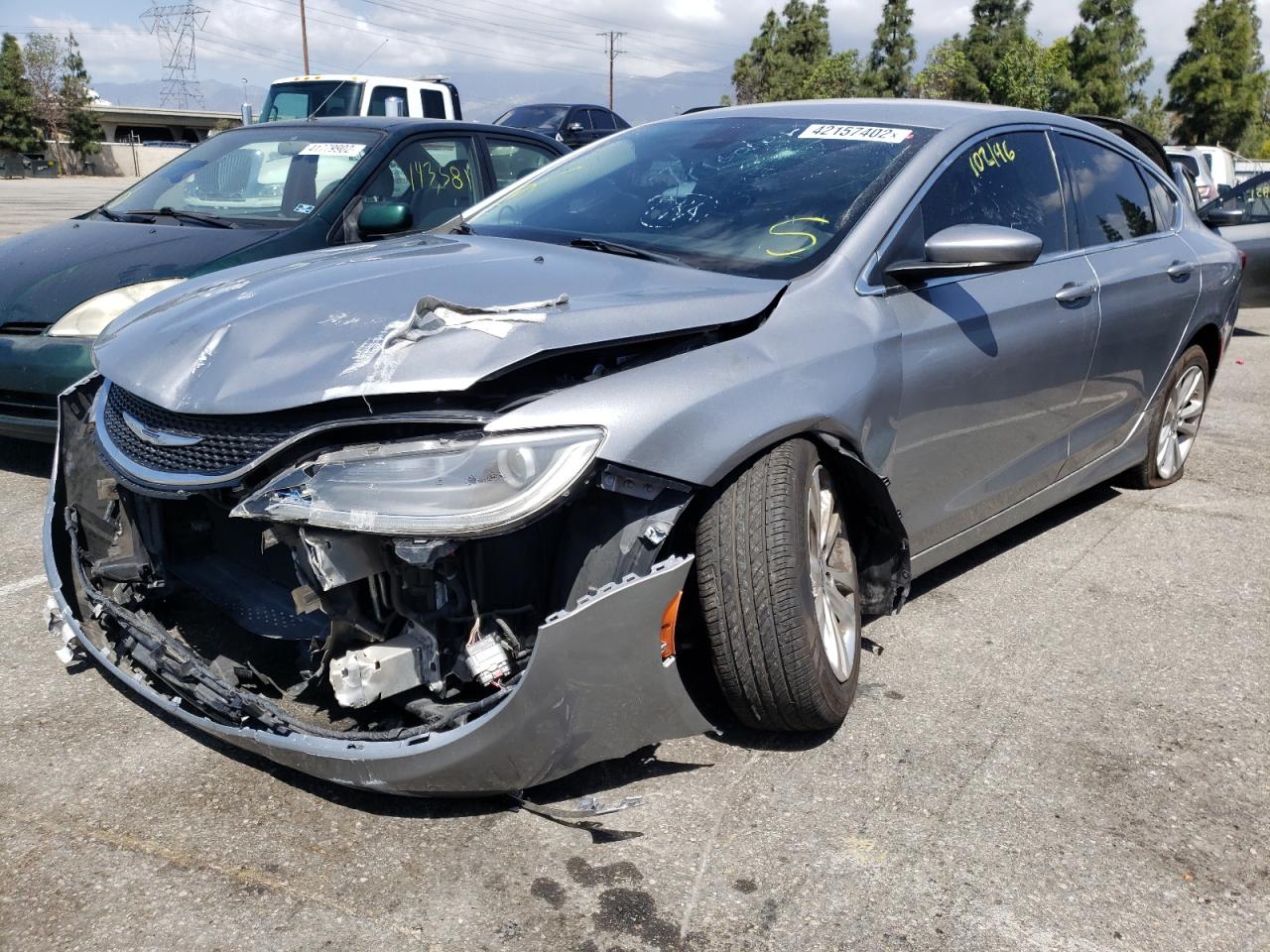 Photo 2 from auction – 2016 CHRYSLER 200 LIMITE with VIN 1C3CCCAB4GN163841