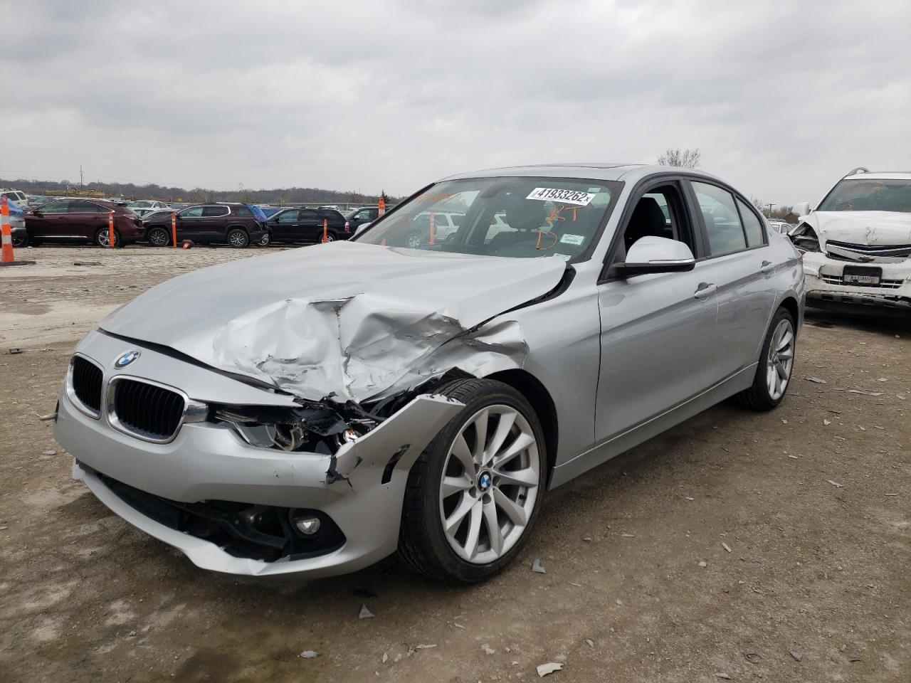 Photo 2 from auction – 2018 BMW 320 XI with VIN WBA8A3C54JA491884