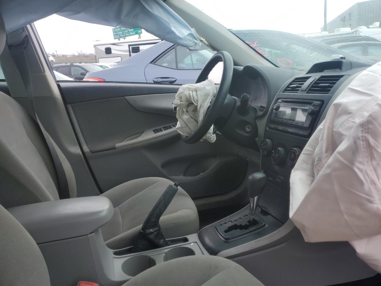 Photo 5 from auction – 2013 TOYOTA COROLLA BA with VIN 2T1BU4EE2DC021386