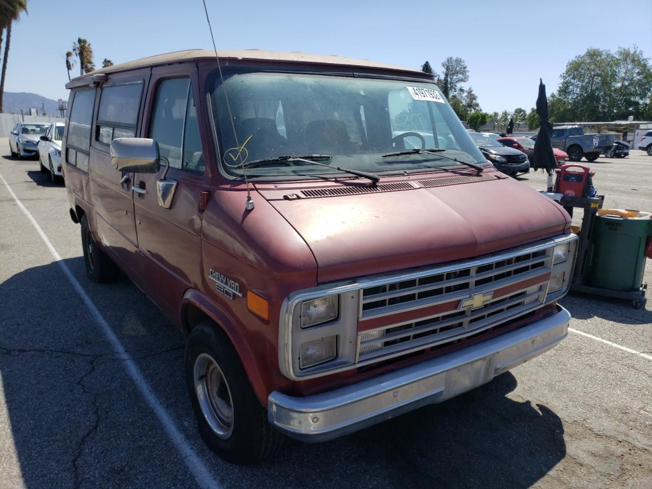 CHEVROLET G20 1988 with VIN 1GBEG25K3J7146669 - Photo from auction
