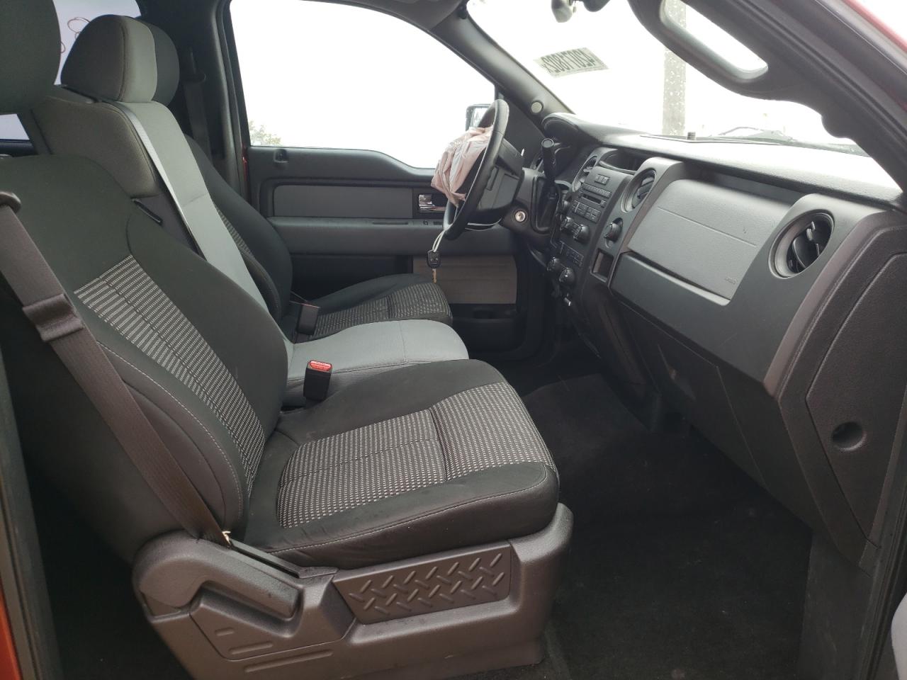 Photo 5 from auction – 2014 FORD F150 SUPER with VIN 1FTFW1EF3EKF01083