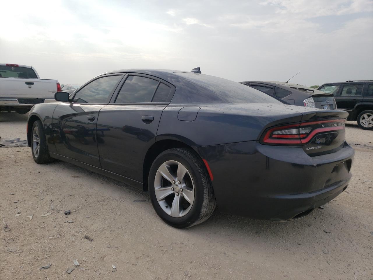 Photo 3 from auction – 2016 DODGE CHARGER SX with VIN 2C3CDXHG1GH318103