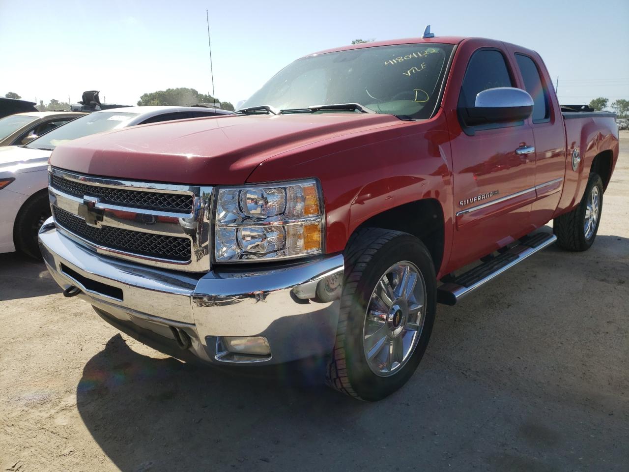 Photo 2 from auction – 2012 CHEVROLET SILVERADO with VIN 1GCRKSE75CZ116958