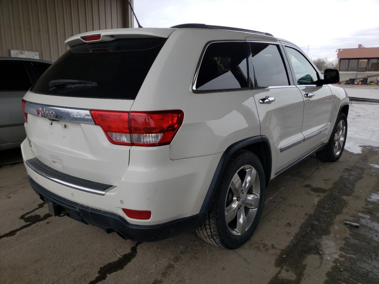 Photo 4 from auction – 2012 JEEP GRAND CHER with VIN 1C4RJFCT5CC241780
