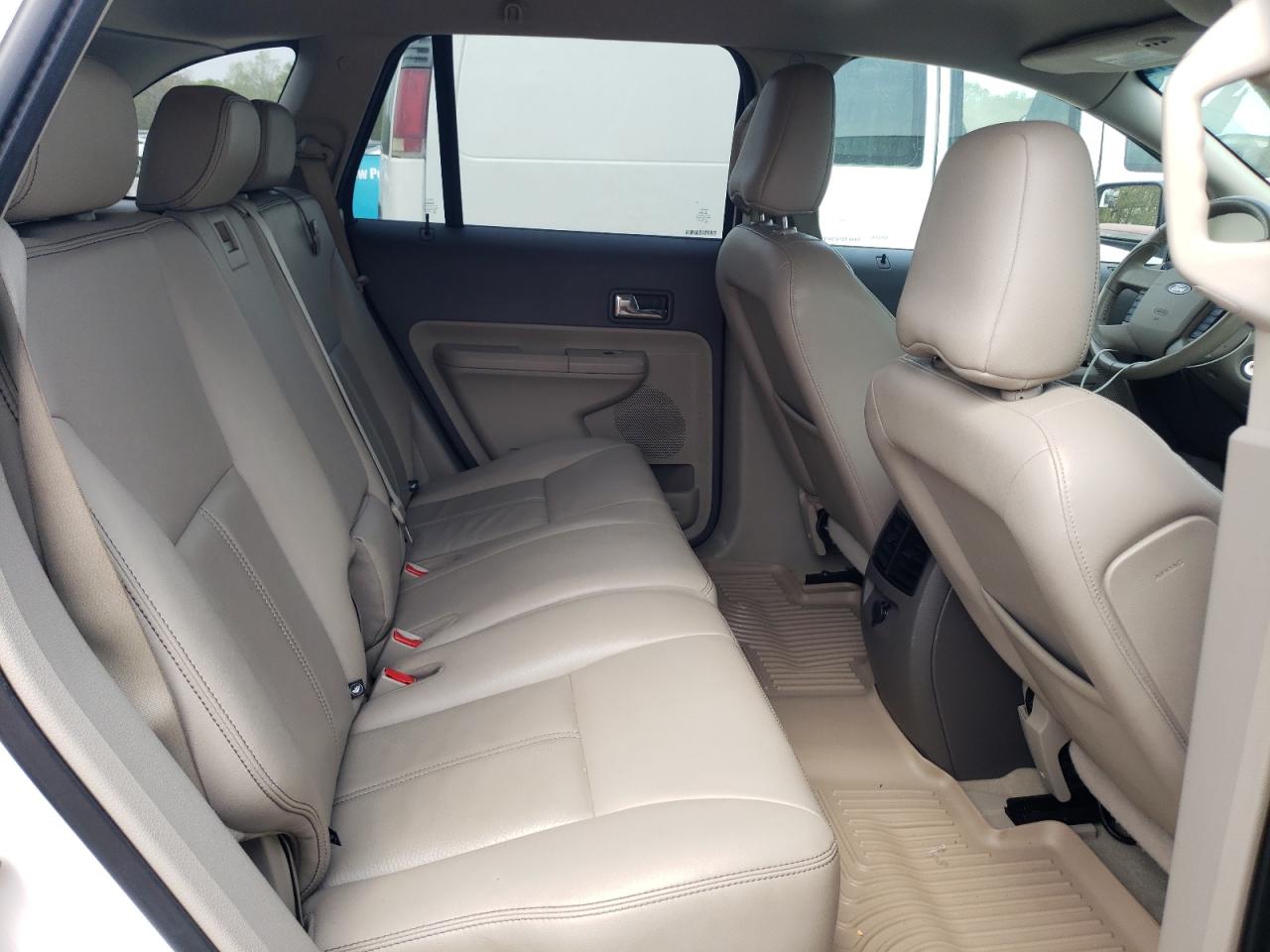 Photo 6 from auction – 2010 FORD EDGE SEL with VIN 2FMDK3JC7ABB33310