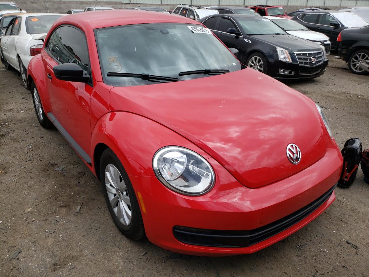 VOLKSWAGEN BEETLE 1.8 2016 with VIN 3VWF17AT0GM636401 - Photo from auction