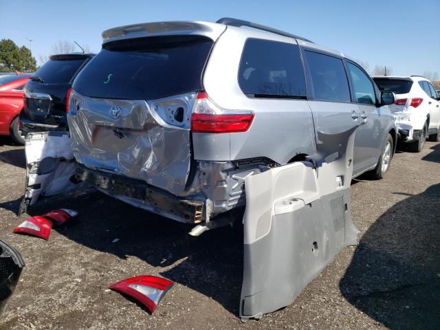 Photo 4 from auction – 2017 TOYOTA SIENNA LE with VIN 5TDKZ3DC6HS898407