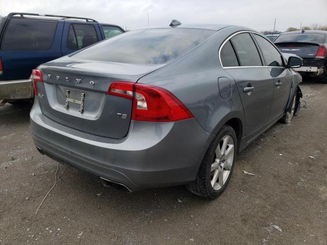 Photo 4 from auction – 2016 VOLVO S60 PREMIE with VIN YV126MFK3G2390995