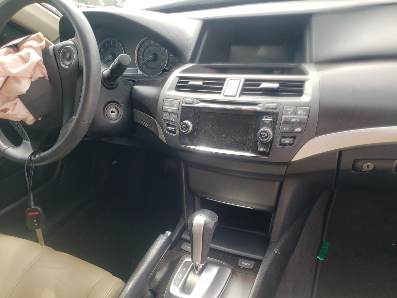 Photo 9 from auction – 2015 HONDA CROSSTOUR with VIN 5J6TF3H57FL002035