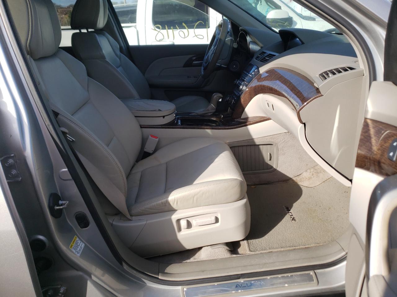 Photo 5 from auction – 2010 ACURA MDX TECHNO with VIN 2HNYD2H42AH524686