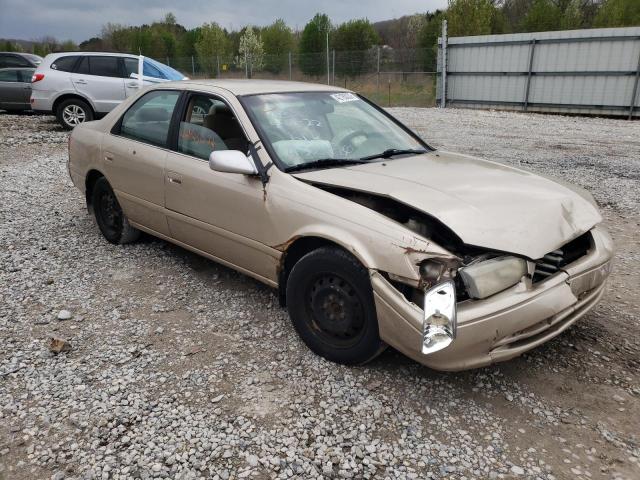 TOYOTA CAMRY CE 2000 with VIN JT2BG22K5Y0432490 - Photo from auction
