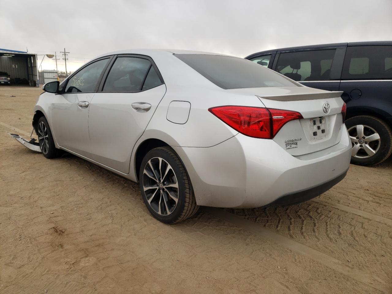Photo 3 from auction – 2018 TOYOTA COROLLA L with VIN 5YFBURHE4JP772896