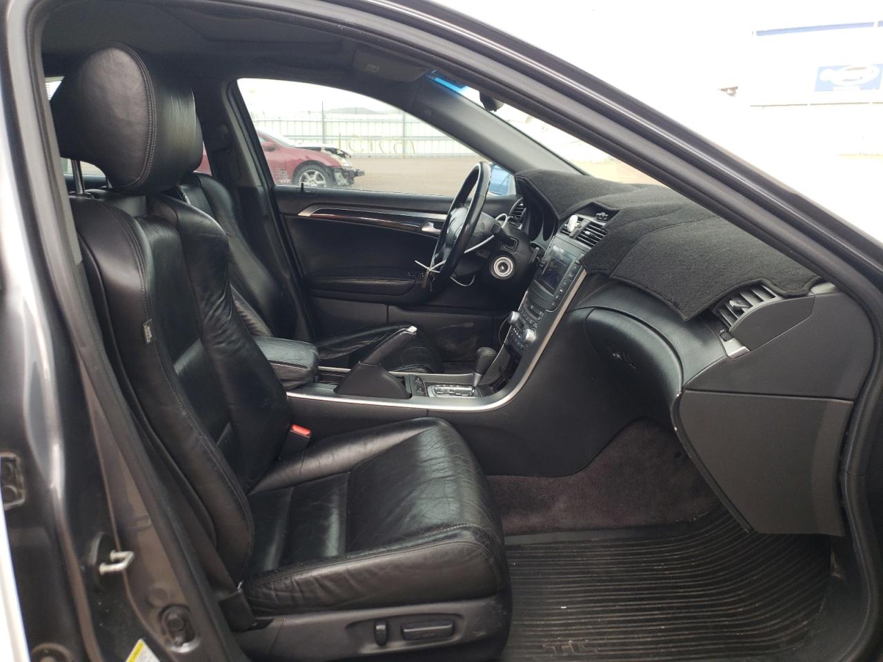 Photo 5 from auction – 2006 ACURA 3.2TL with VIN 19UUA66266A004844