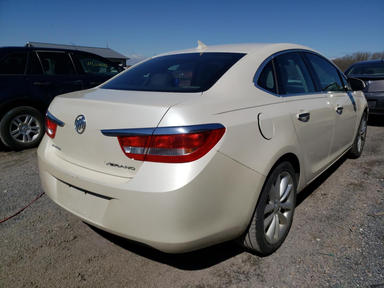 Photo 4 from auction – 2013 BUICK VERANO with VIN 1G4PP5SK0D4219198