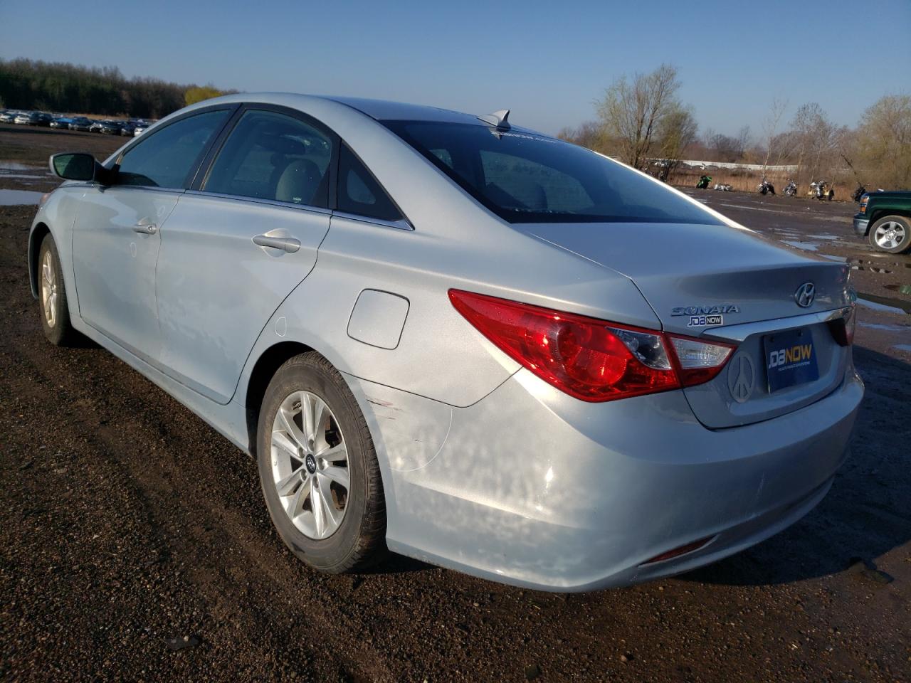 Photo 3 from auction – 2013 HYUNDAI SONATA GLS with VIN 5NPEB4AC5DH718362