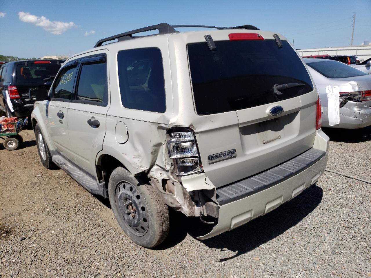 Photo 3 from auction – 2009 FORD ESCAPE XLT with VIN 1FMCU03709KD07093