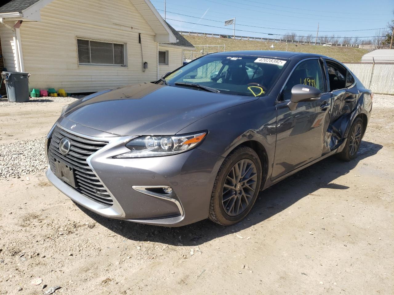 Photo 2 from auction – 2018 LEXUS ES 350 with VIN 58ABK1GG7JU095182