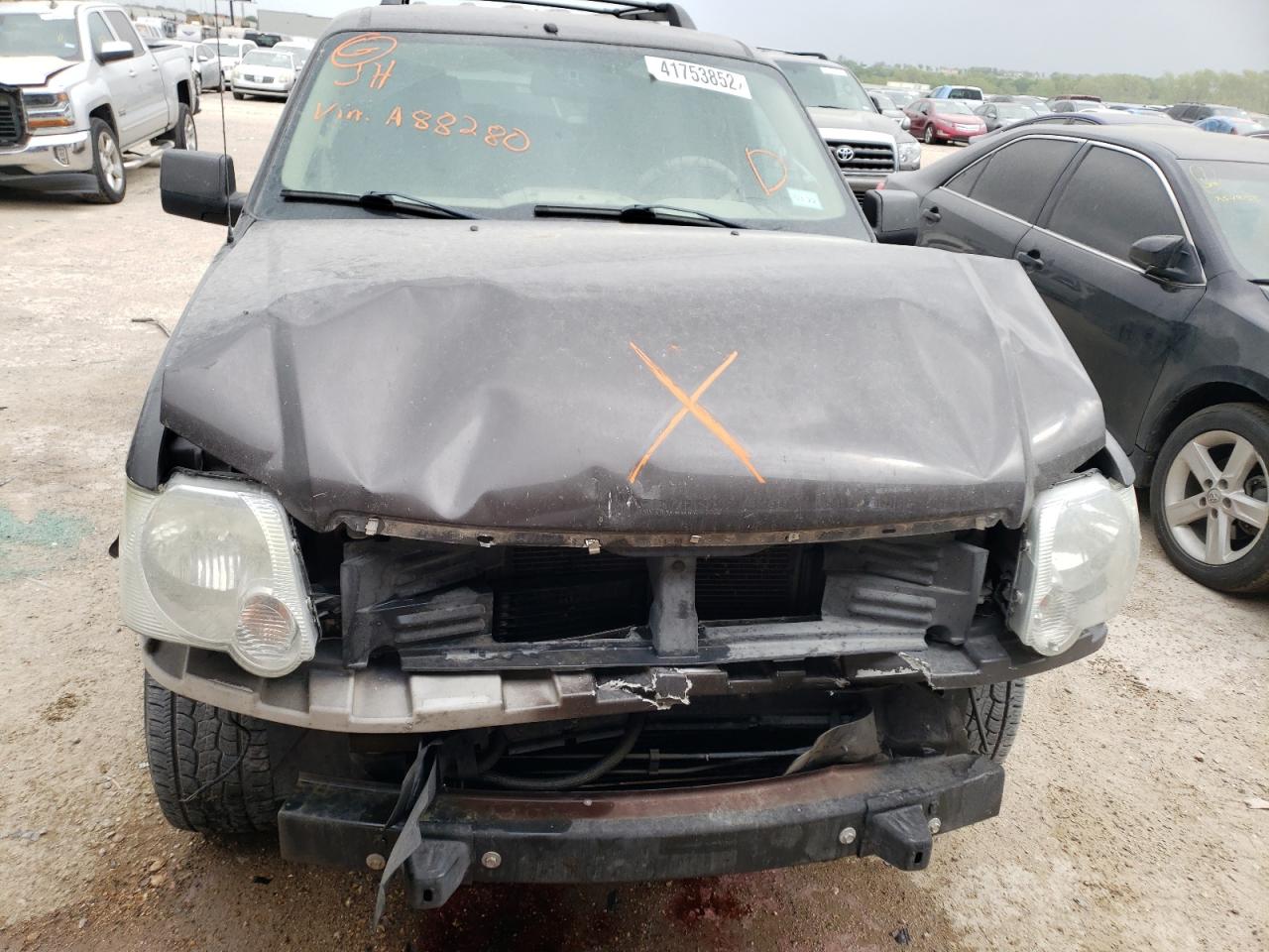 Photo 9 from auction – 2006 FORD EXPLORER E with VIN 1FMEU64856UA88280