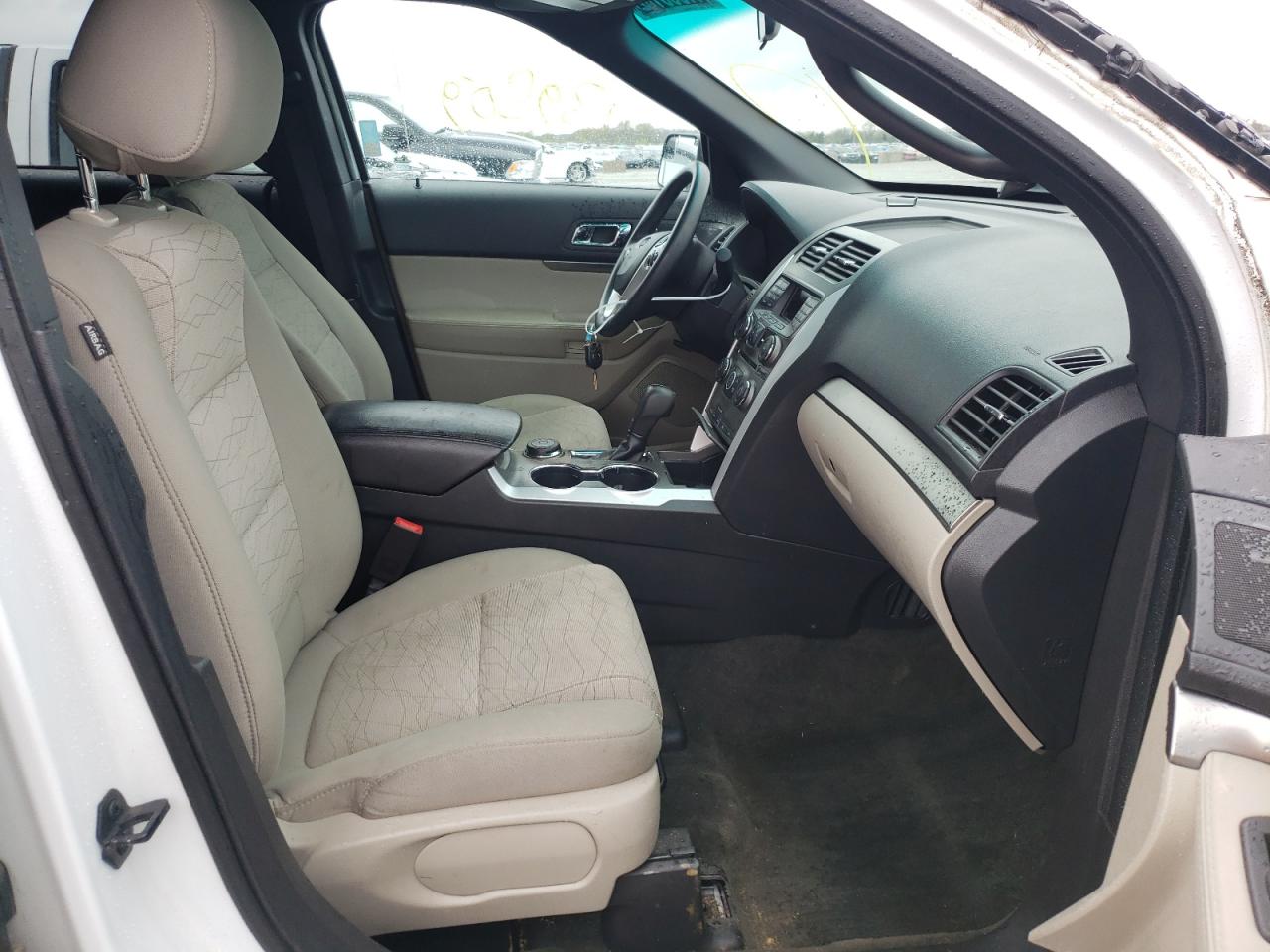 Photo 5 from auction – 2014 FORD EXPLORER with VIN 1FM5K8B8XEGC05241